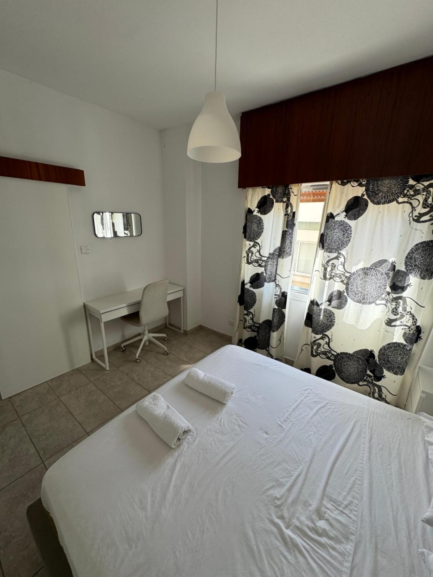 Milky Apartment Лимасол Екстериор снимка